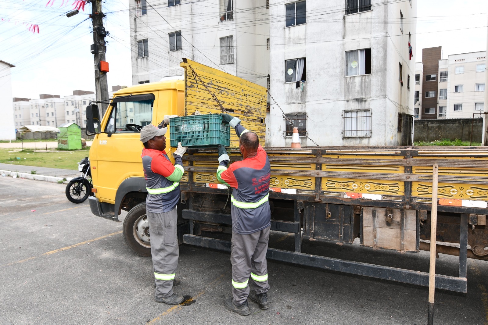 1fa408af-100d-46a2-a722-d4da2841ef8b